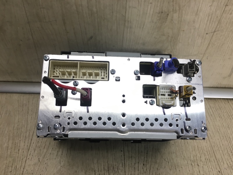 Магнитола SONATA LF 2014- 2015 LF 2.4 G4KJ Магнитола SONATA LF 2014- 2015 LF 2.4 G4KJ