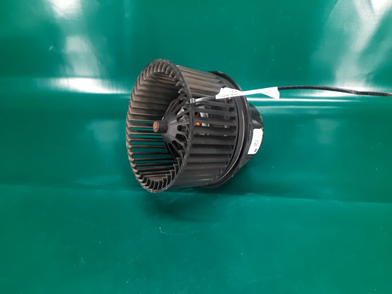 Моторчик печки FORD FOCUS 10-18 2012 Хетчбек 2.0L GDI I4 flex fuel engine CV6Z-19805-B Б/У