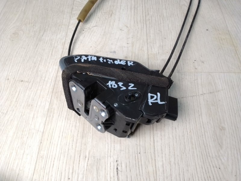 Замок двери задний левый NISSAN PATHFINDER R52 12-21 R52 3.5 VQ35DE