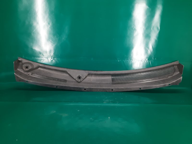 Пластик под лобовое стекло / Жабо CHEROKEE 14- 2019 3.2L 6 Пластик под лобовое стекло / Жабо CHEROKEE 14- 2019 3.2L 6