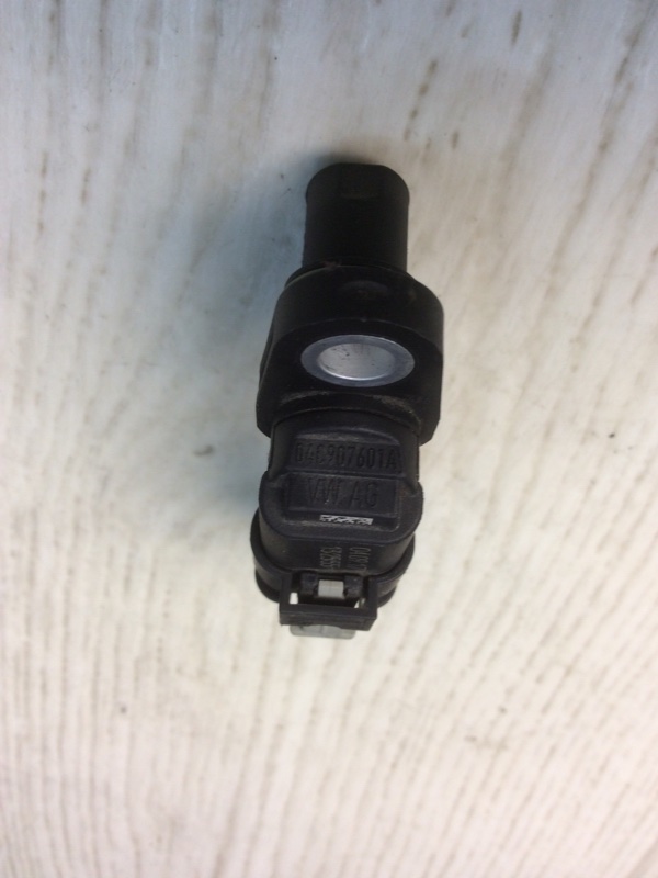 Датчик положения распредвала VOLKSWAGEN JETTA USA 10-17 162 1.4 CZTA