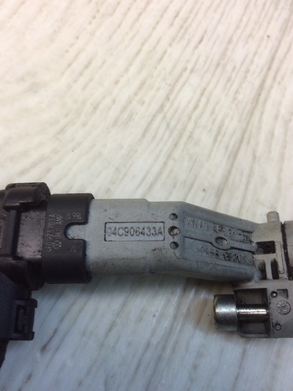 Датчик положения коленвала VOLKSWAGEN JETTA USA 10-17 162 1.4 CZTA