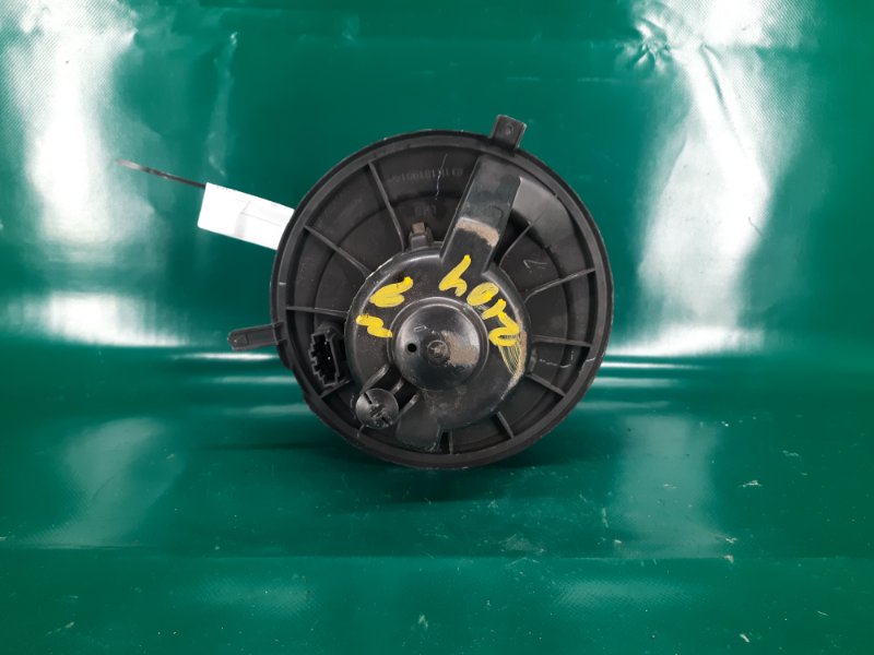 Моторчик печки VOLKSWAGEN JETTA USA 10-17 Седан 1.4L TSI I-4 Turbocharged