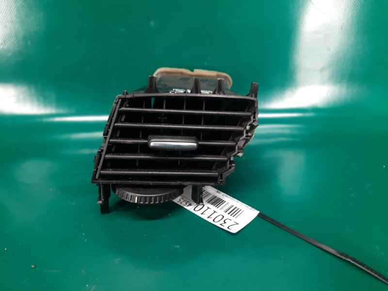 Дефлектор воздушный левый MAZDA 3 BM 13-19 2016 Седан 2.0L 4 BHN1-64-830B02 Б/У