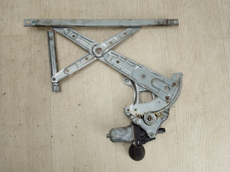 Стеклоподъемник задний левый NISSAN PATHFINDER R52 12-21 2013 R52 3.5 VQ35DE 827213KA0A Б/У