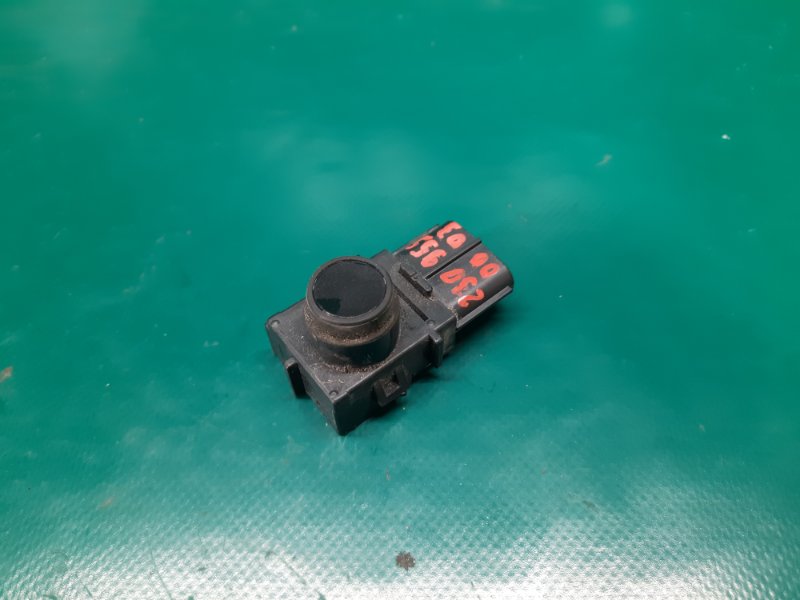 Датчик парктроника задний SUZUKI KIZASHI 09-14 2011 Седан 2.4 37735-57L00-ZMV Б/У