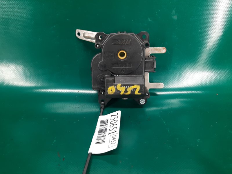 Моторчик заслонки печки RL 05-12 2008 Седан 3.5