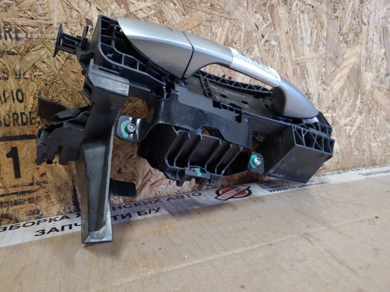 Ручка двери наружная передняя правая INFINITI QX30 16-20 Внедорожник 2.0 20PET