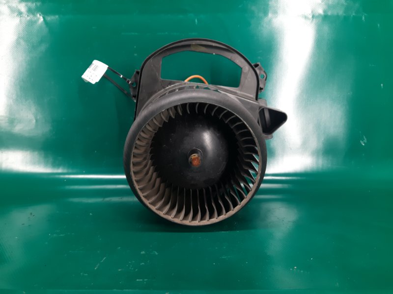 Моторчик печки INFINITI QX30 16-20 Внедорожник 2.0 20PET