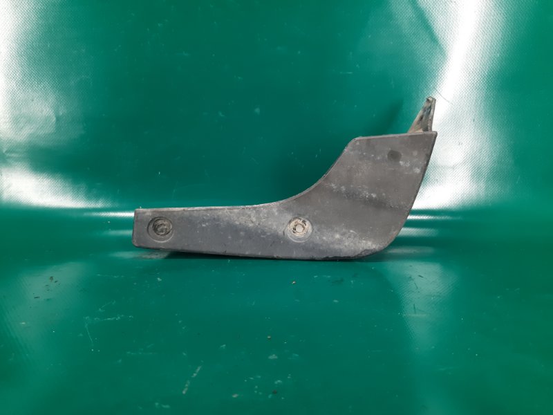 Брызговик задний правый NISSAN SENTRA B17 12-21 Седан 1.8