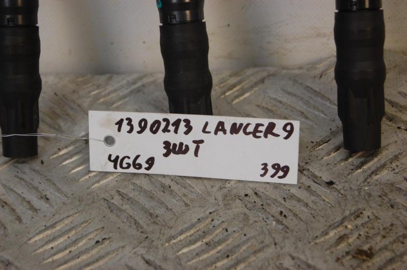 Катушка зажигания LANCER IX 9 03-07 2004 Седан 2.4 Катушка зажигания LANCER IX 9 03-07 2004 Седан 2.4