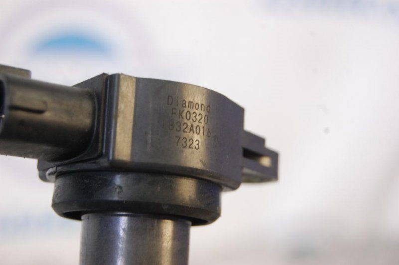 Катушка зажигания MITSUBISHI LANCER X 10 07-15 4B11 Катушка зажигания MITSUBISHI LANCER X 10 07-15 4B11