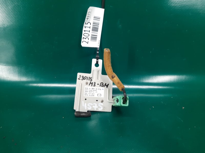 Антенна MAZDA 3 BM 13-19 2016 Седан 2.0L 4 BHP1-66-DY0A Б/У