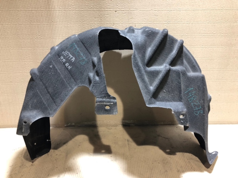 Подкрылок задний правый VOLKSWAGEN JETTA USA 10-17