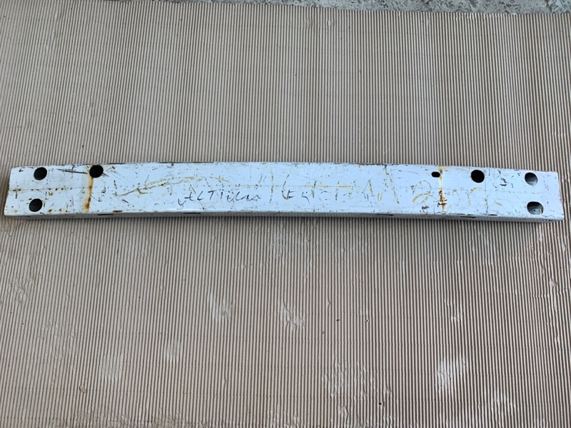 Усилитель заднего бампера NISSAN ALTIMA L32 07-12 L32 85032-JA00A Б/У