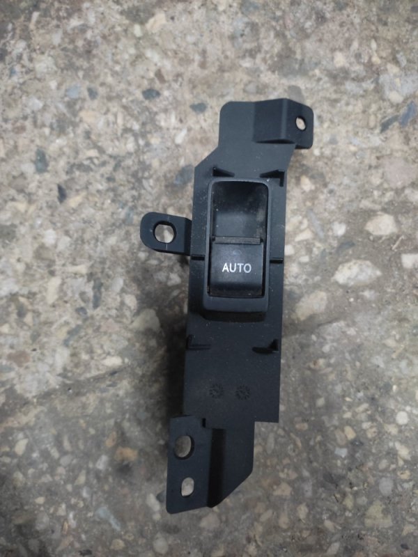 Кнопка стеклоподъемника LEXUS GS350 GS300 05-11
