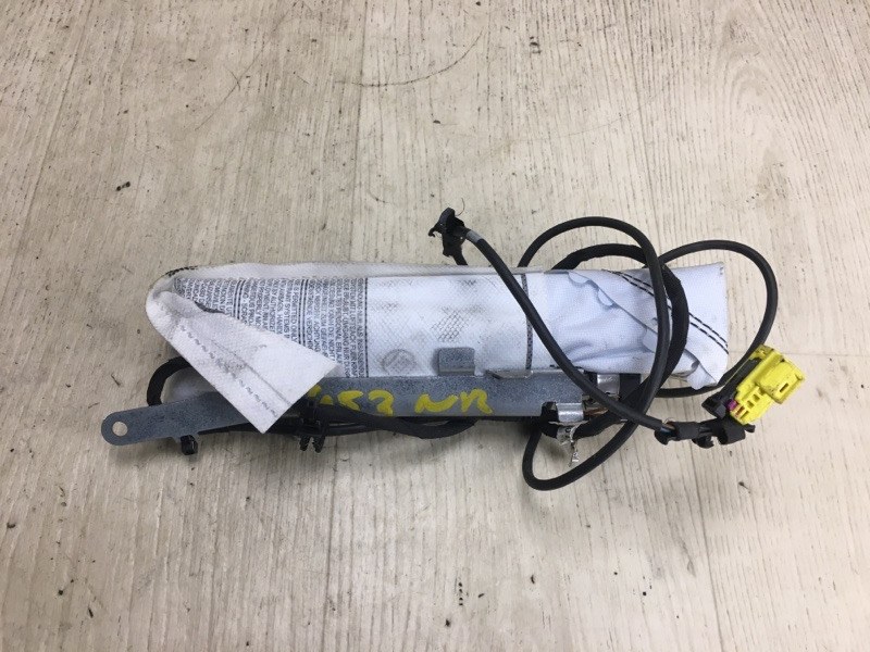 Подушка безопасности в сиденье правая JETTA USA 10-17 2016 162 1.4 CZTA