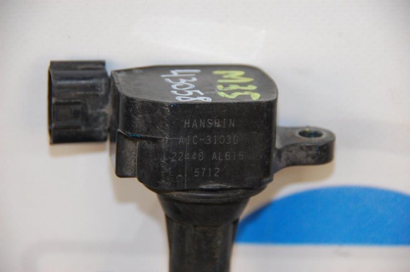 Катушка зажигания INFINITI M35/M45 04-10 Катушка зажигания INFINITI M35/M45 04-10