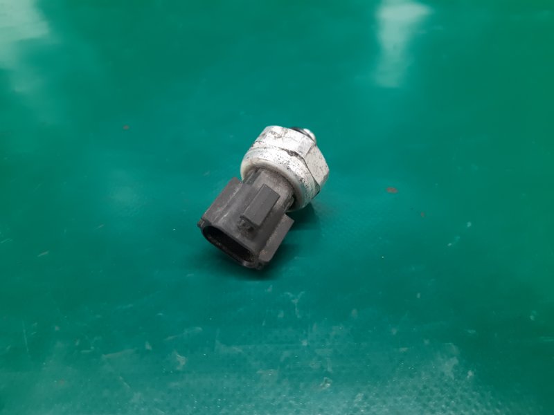 Датчик давления кондиционера HYUNDAI ELANTRA MD 10-15 Седан 1.8L DOHC MPFI D-CVVT