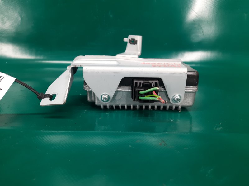 Блок электронный JEEP CHEROKEE 14- Wagon 2.4L I4 FI DOHC 16V NF4 Блок электронный JEEP CHEROKEE 14- Wagon 2.4L I4 FI DOHC 16V NF4