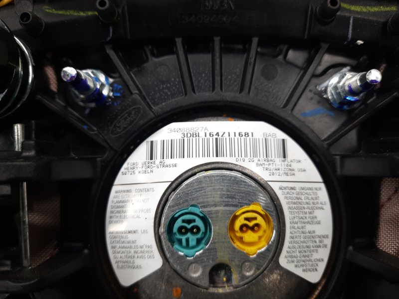 Подушка безопасности в руль FORD FOCUS 10-18 Хетчбек 2.0L GDI I4 flex fuel engine Подушка безопасности в руль FORD FOCUS 10-18 Хетчбек 2.0L GDI I4 flex fuel engine