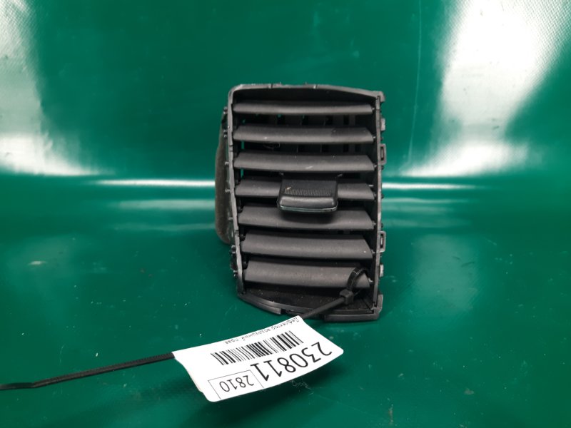 Дефлектор воздушный левый MITSUBISHI OUTLANDER GF 12- 2017 Внедорожник 2.4 8030A204 Б/У