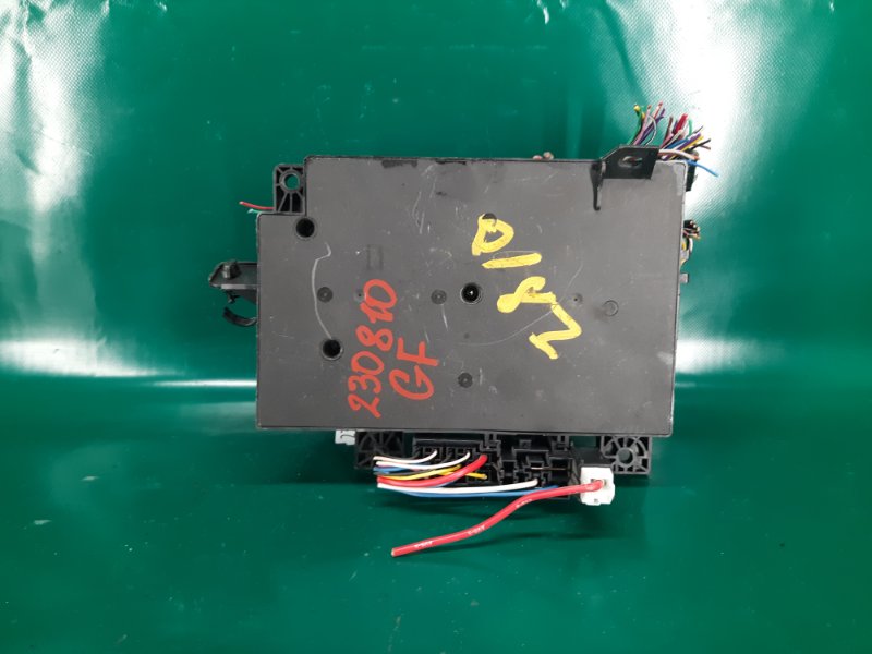 Блок предохранителей салон OUTLANDER GF 12- 2017 Внедорожник 2.4 Блок предохранителей салон OUTLANDER GF 12- 2017 Внедорожник 2.4