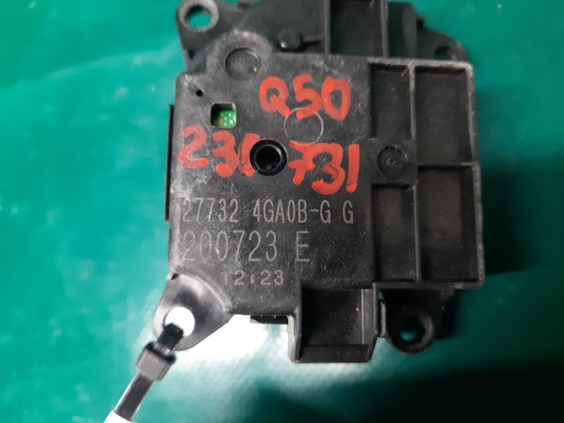 Моторчик заслонки печки INFINITI Q50 20- Седан 3.0 VR30DDTT Моторчик заслонки печки INFINITI Q50 20- Седан 3.0 VR30DDTT