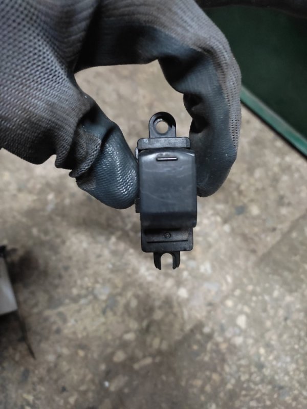 Кнопка стеклоподъемника INFINITI EX35(37) 07-12