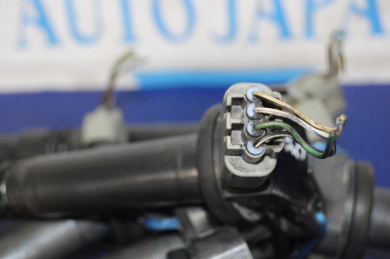 Катушка зажигания GS350 GS300 05-11