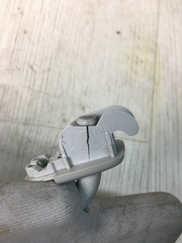 Козырек солнцезащитный правый JETTA USA 10-17 2016 162 1.4 CZTA