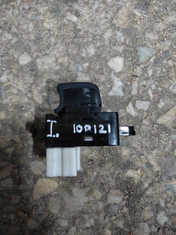 Кнопка стеклоподъемника задняя NISSAN TIIDA/VERSA C11 04-11 25411-1FA0A Б/У
