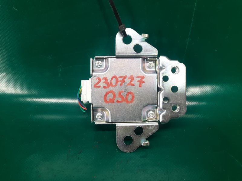 Блок электронный Q50 20- 2021 Седан 3.0 VR30DDTT Блок электронный Q50 20- 2021 Седан 3.0 VR30DDTT