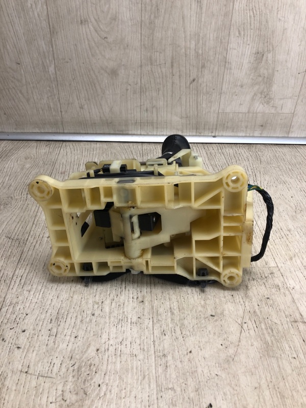 Кулиса АКПП FORTE YD 12- 2013 YD 2.0 G4NC Кулиса АКПП FORTE YD 12- 2013 YD 2.0 G4NC