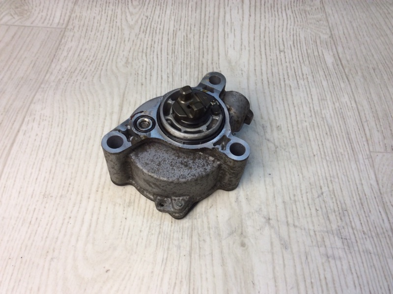 Вакуумный насос DODGE DART 12-16 2014 PF 2.4 ED6 5047967AB Б/У