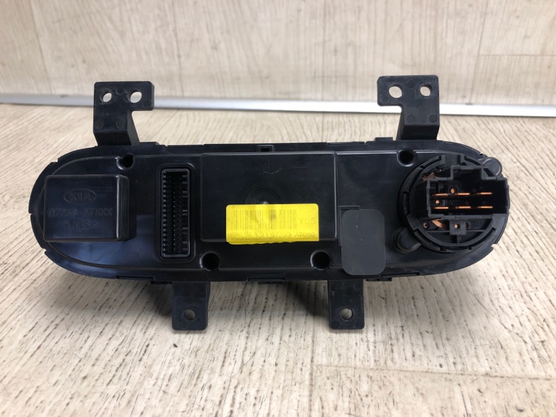 Блок управления печкой KIA FORTE YD 12- YD 2.0 G4NC