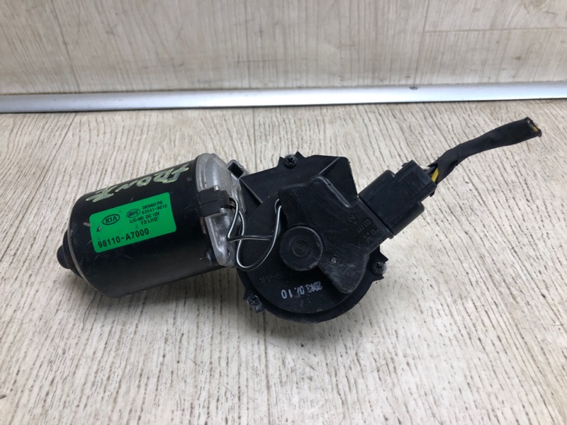 Запчасть моторчик стеклоочистителя передний KIA FORTE YD 12- 2013 YD 2.0 G4NC 98110-A7000 Б/У Моторчик стеклоочистителя передний KIA FORTE YD 12- 2013 YD 2.0 G4NC 98110-A7000 Б/У