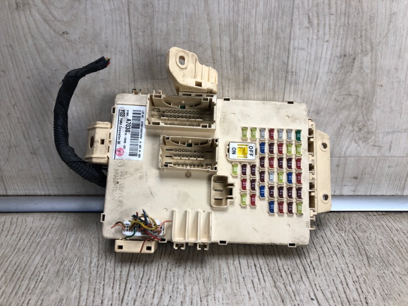 Блок предохранителей салон KIA FORTE YD 12- 2013 YD 2.0 G4NC 91950-A7030 Б/У