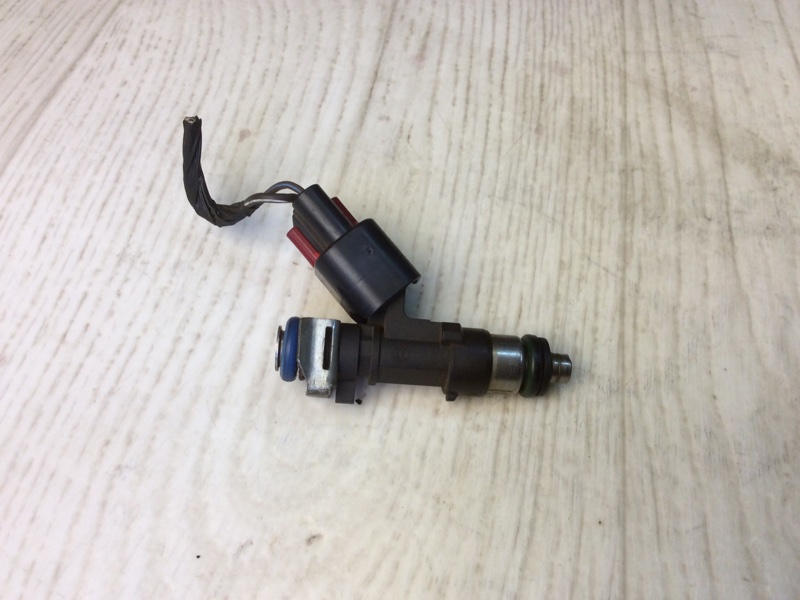 Форсунка топливная DODGE JOURNEY 08-20 2008 JC 3.5 EGF 4591986AA Б/У