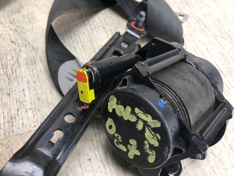 Ремень безопасности передний левый KIA FORTE YD 12- YD 2.0 G4NC