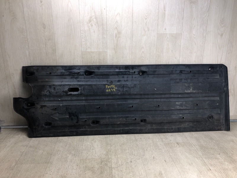 Защита днища правая FORTE YD 12- 2013 YD 2.0 G4NC Защита днища правая FORTE YD 12- 2013 YD 2.0 G4NC