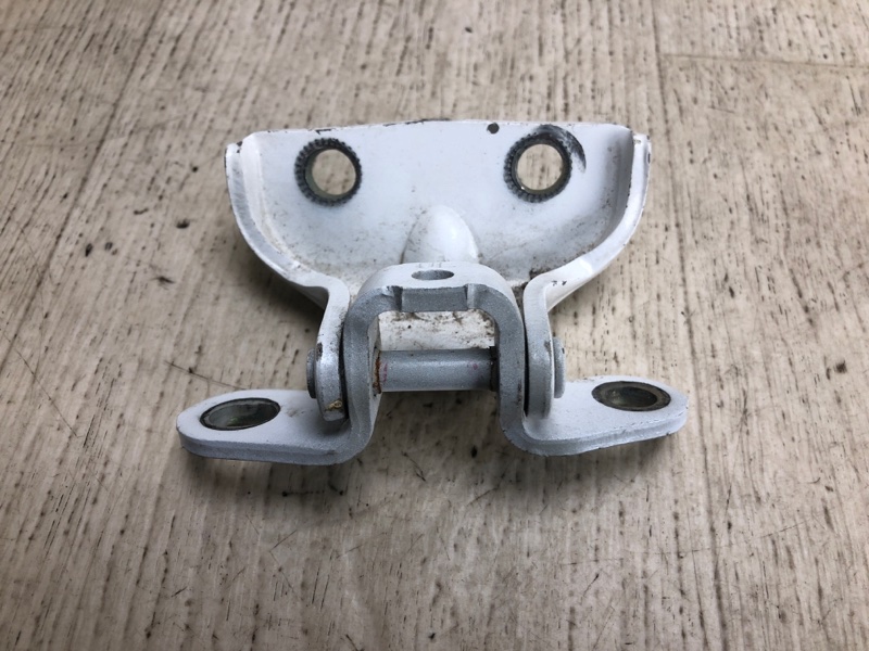 Петля двери верхняя задняя левая FORTE YD 12- 2013 YD 2.0 G4NC