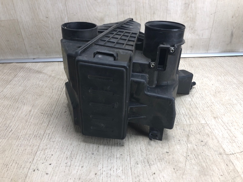 Корпус воздушного фильтра NV200 USA 13- 2020 M20XUS 2.0 MR20DE