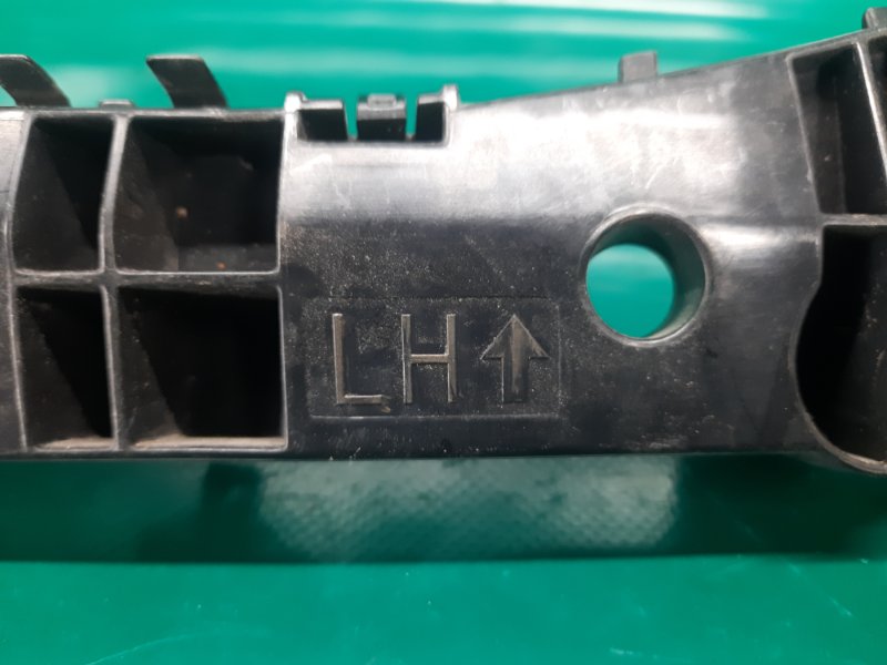 Кронштейн заднего бампера левый NISSAN MURANO Z52 14- Внедорожник 3.5 VQ35DE