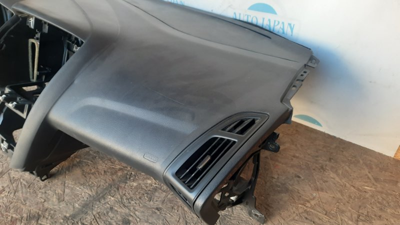 Торпедо FOCUS 10-18 2013 Хетчбек 2.0 C20HDEX