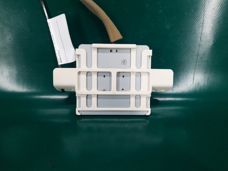 Антенна VENZA 09-16 2015 Минивэн 3.5 2GR-FE