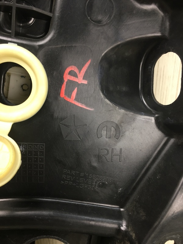 Стеклоподъемник передний правый DODGE DART 12-16 PF 2.4 ED8