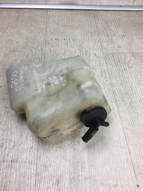 Бачок расширительный TOYOTA CAMRY 40 06-11 Бачок расширительный TOYOTA CAMRY 40 06-11