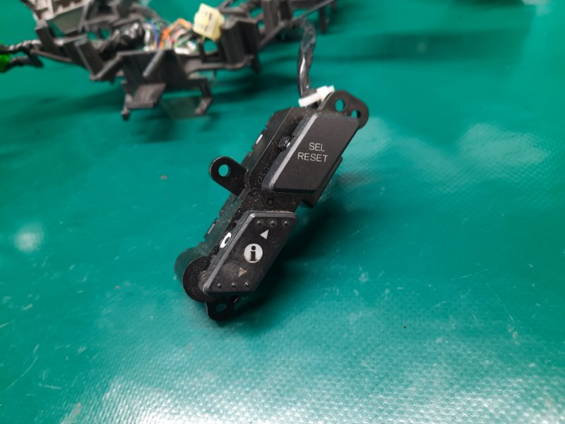 Кнопки на руль ACURA MDX (YD2) 06-13 Внедорожник 3.7 J37A1