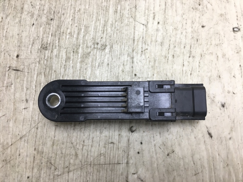 Антенна NV200 USA 13- 2020 M20XUS 2.0 MR20DE Антенна NV200 USA 13- 2020 M20XUS 2.0 MR20DE